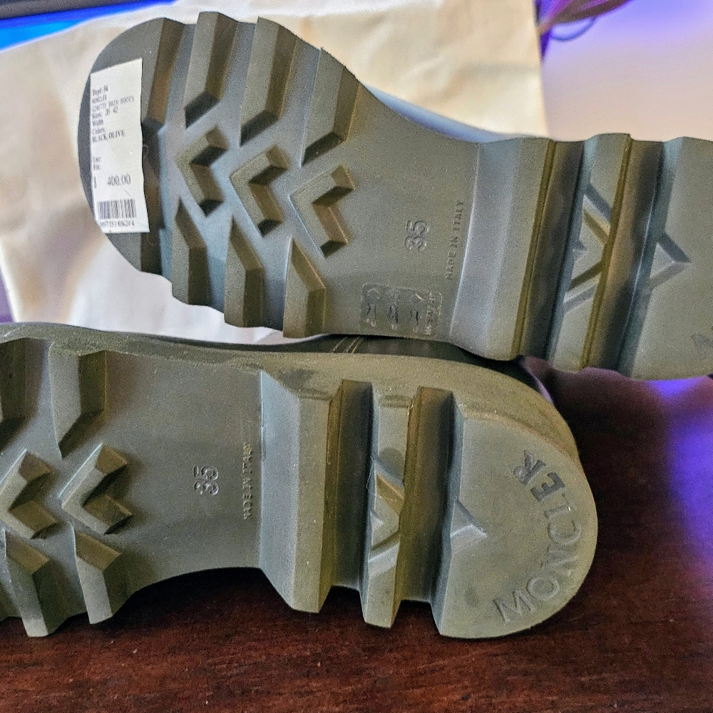 Moncler Ginette boots - Picture 3 of 7